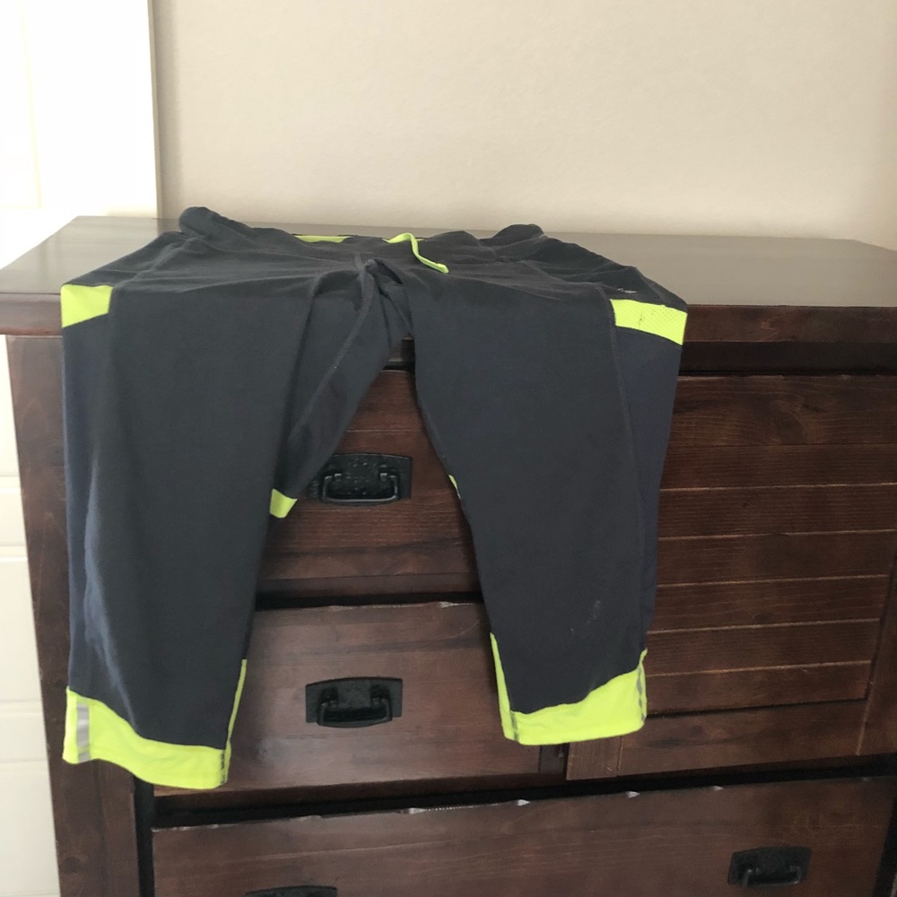Workout pants